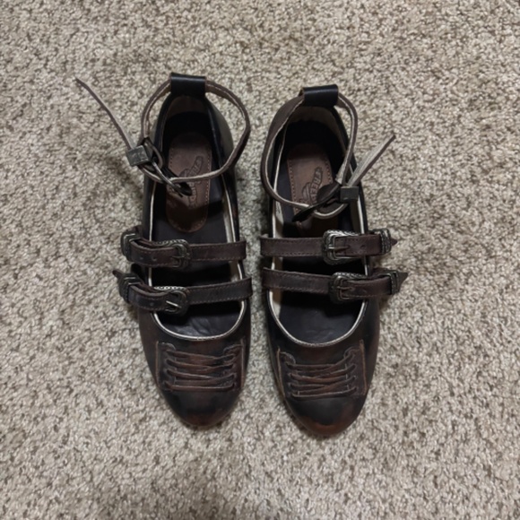 NEW FREEBIRD SHOES, BENTLEY, SIZE 6-BROWN - Picture 3 of 5